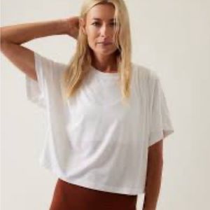 Athleta Elemental Cropped Tee